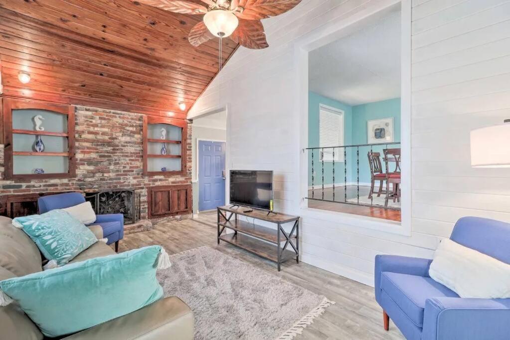 Pool Home Sleeps 6 With Large Fenced Yard Jacksonville Exteriér fotografie