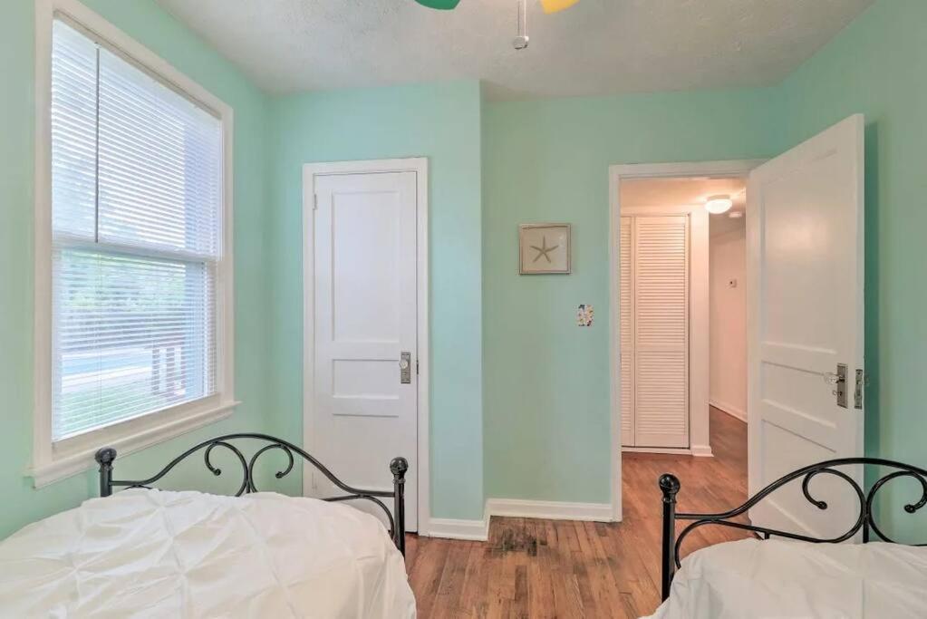 Pool Home Sleeps 6 With Large Fenced Yard Jacksonville Exteriér fotografie