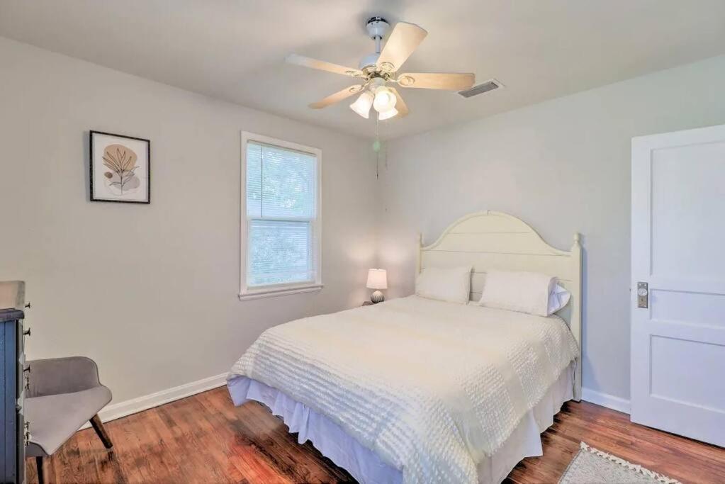 Pool Home Sleeps 6 With Large Fenced Yard Jacksonville Exteriér fotografie