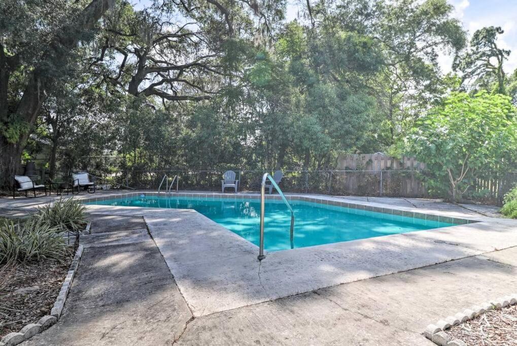 Pool Home Sleeps 6 With Large Fenced Yard Jacksonville Exteriér fotografie