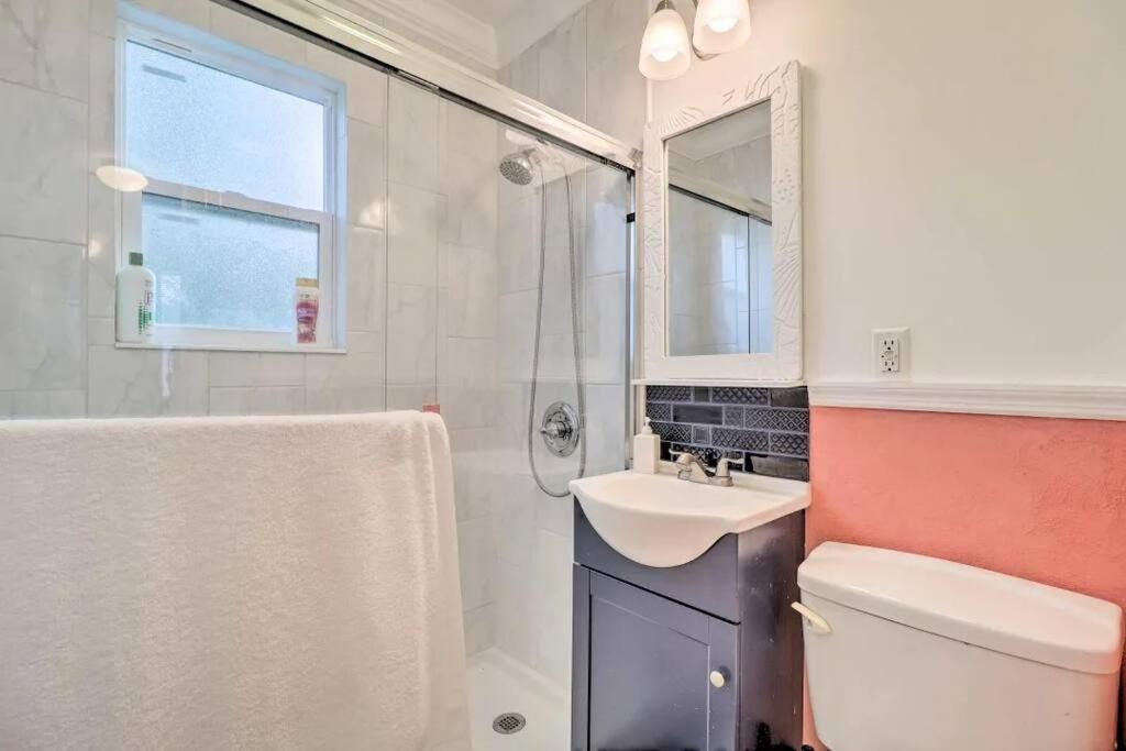 Pool Home Sleeps 6 With Large Fenced Yard Jacksonville Exteriér fotografie
